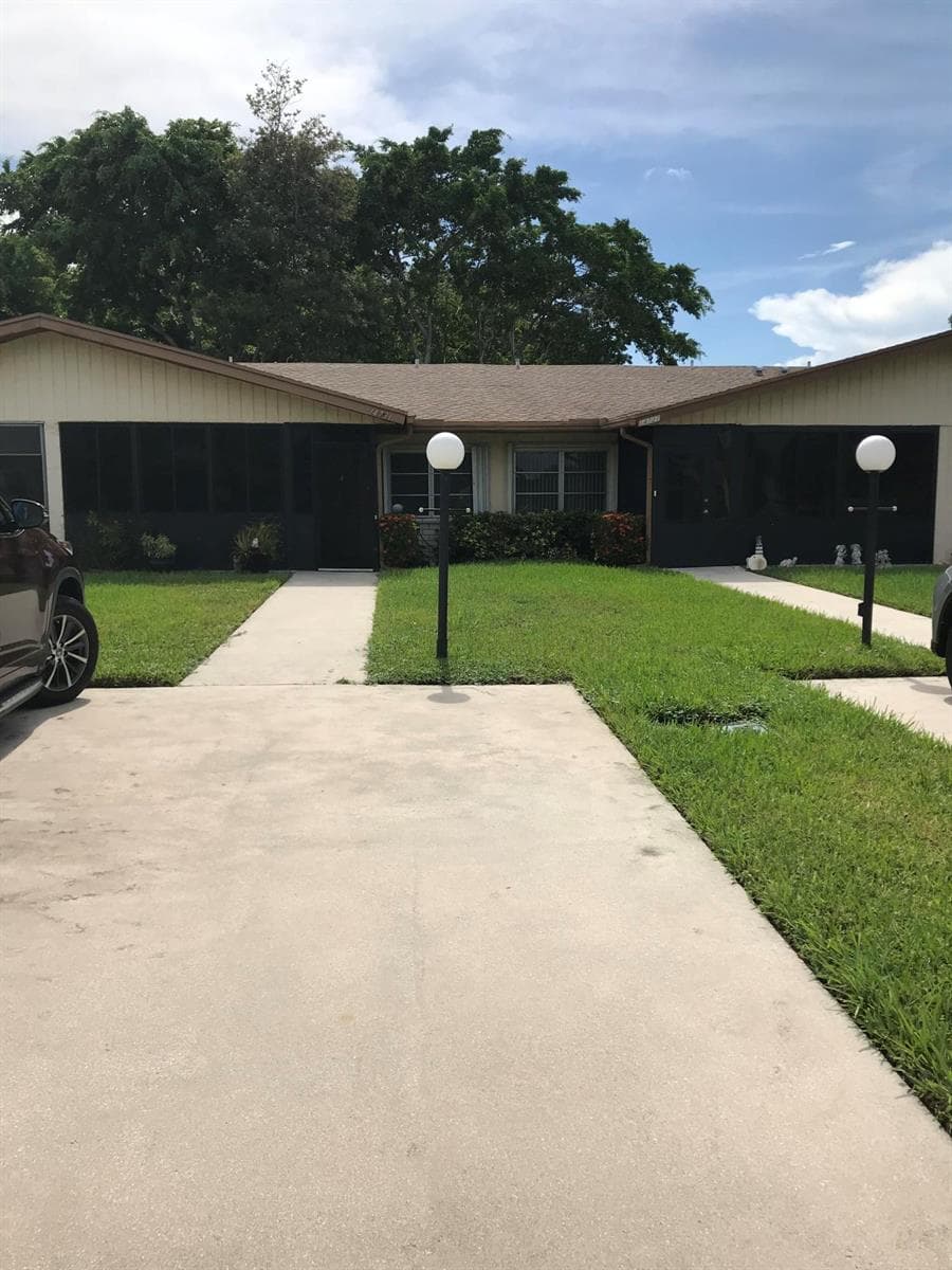 14731 EDNA Way, Delray Beach, FL 33484
