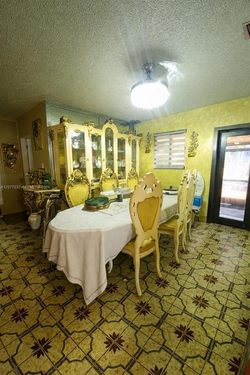 8210 NW 34th Ave, Miami, FL 33147 — zdjęcie 4