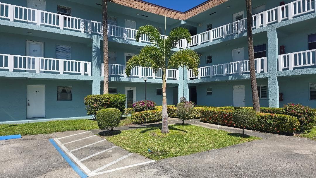 606 SW NATURA Boulevard # 208, Deerfield Beach, FL 33441 — zdjęcie 2
