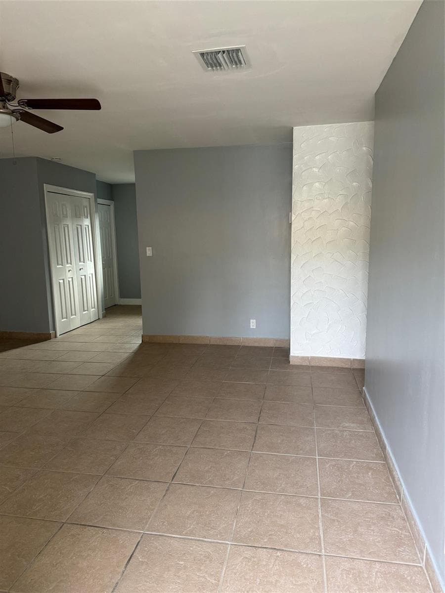 1036 NW 5TH Avenue, Fort Lauderdale, FL 33311 — zdjęcie 3