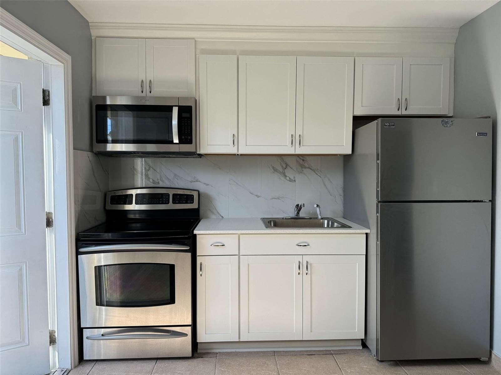 1036 NW 5TH Avenue, Fort Lauderdale, FL 33311 — zdjęcie 5