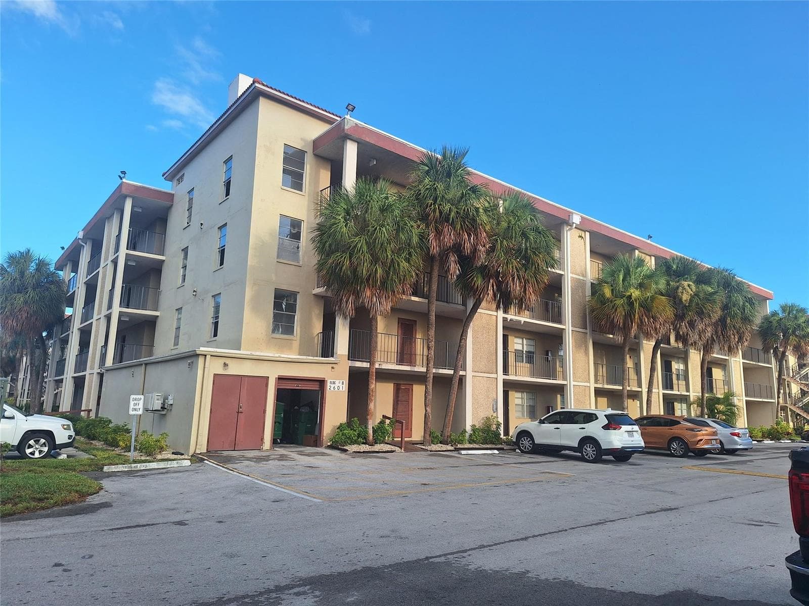 2601 NW 48TH Terrace # 345, Lauderdale Lakes, FL 33313