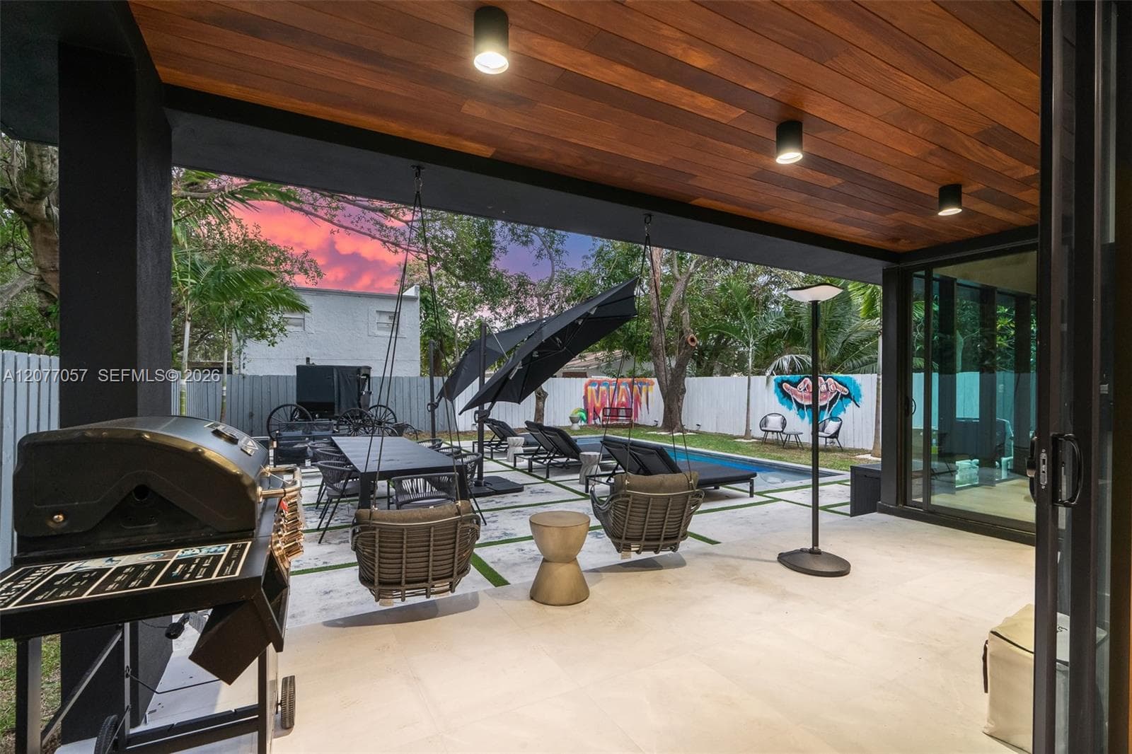 400 NW 49th St, Miami, FL 33127 — zdjęcie 2