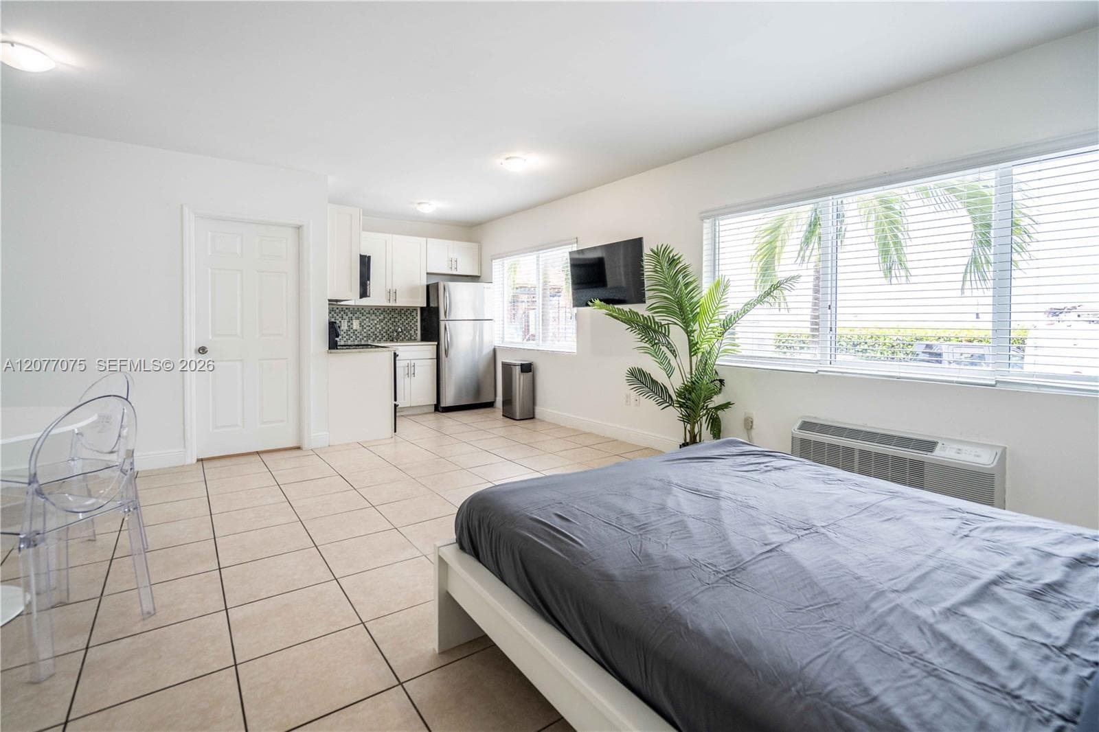 6971 Carlyle Ave # 102, Miami Beach, FL 33141 — zdjęcie 3