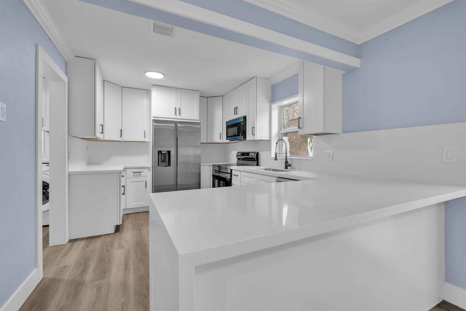 4630 NE 5TH Terrace, Oakland Park, FL 33334 — zdjęcie 5