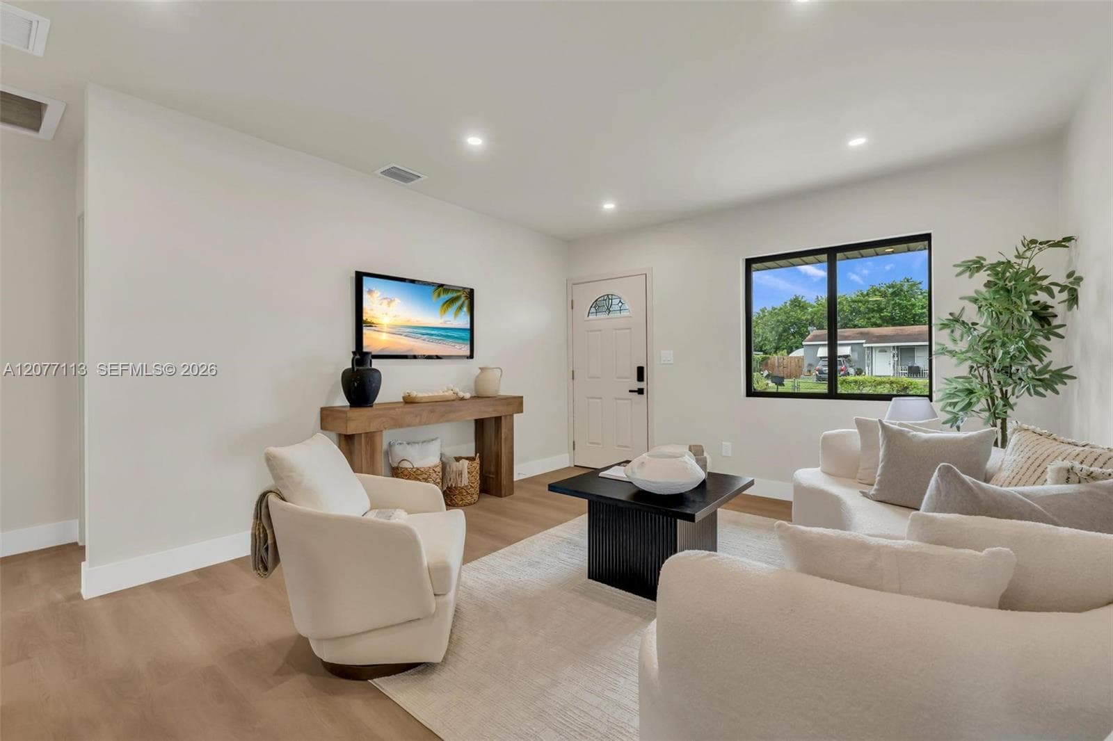 2651 Fletcher Ct, Hollywood, FL 33020 — zdjęcie 4