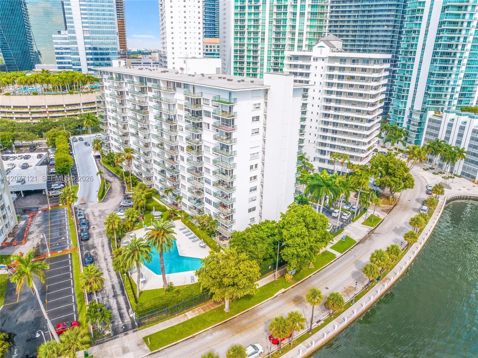 1408 Brickell Bay Dr # 703, Miami, FL 33131 — zdjęcie 4