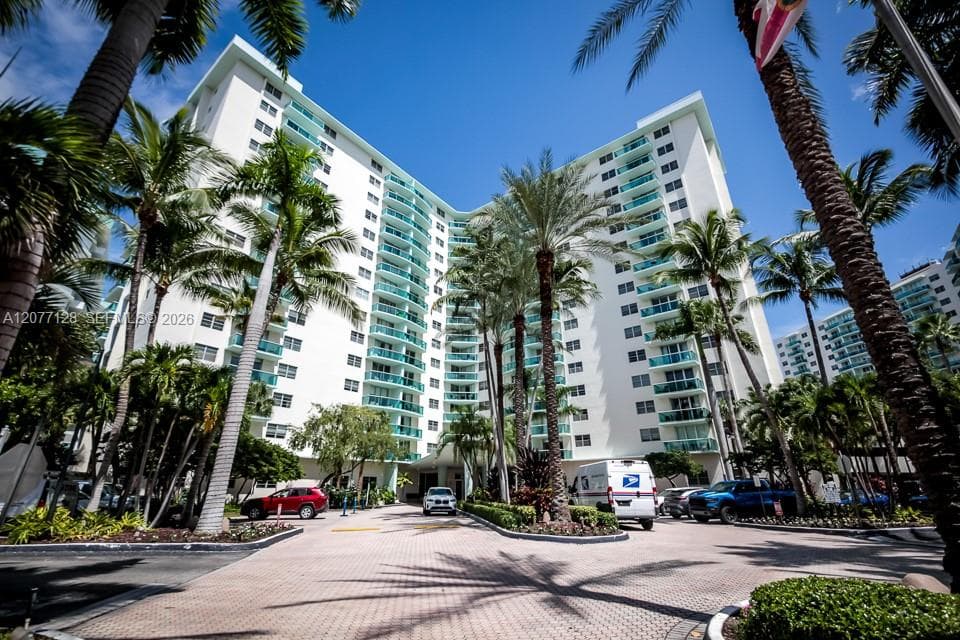 3801 S Ocean Dr # 5A, Hollywood, FL 33019 — zdjęcie 3