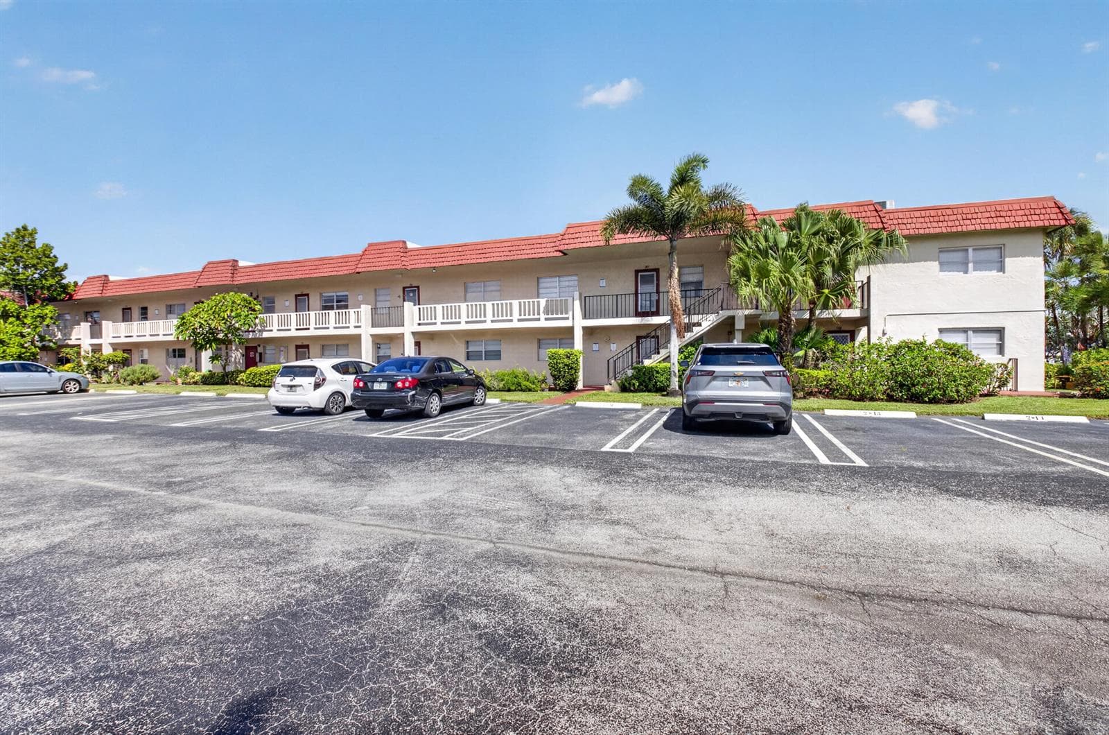 2 Abbey Lane # 205, Delray Beach, FL 33446 — zdjęcie 3