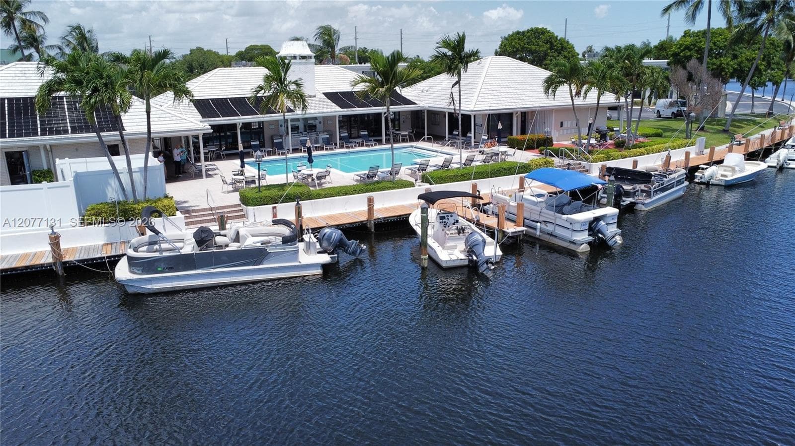 160 Cypress Club Dr # 608, Pompano Beach, FL 33060