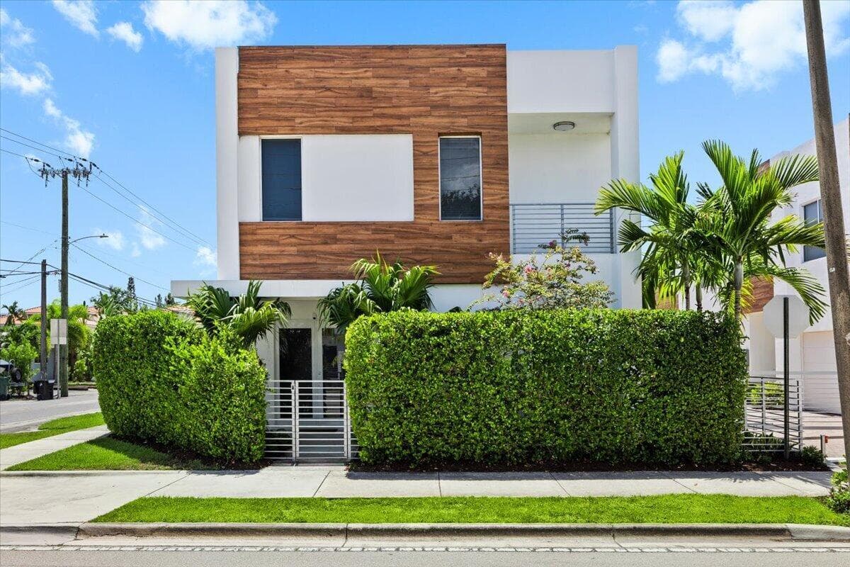 1255 NE 18TH Avenue, Fort Lauderdale, FL 33304 — zdjęcie 2