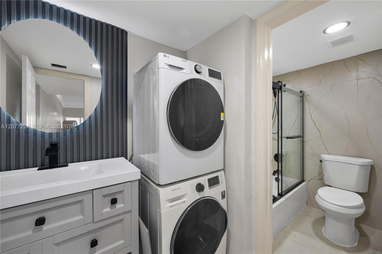 3301 Spanish Moss Ter # 803, Lauderhill, FL 33319