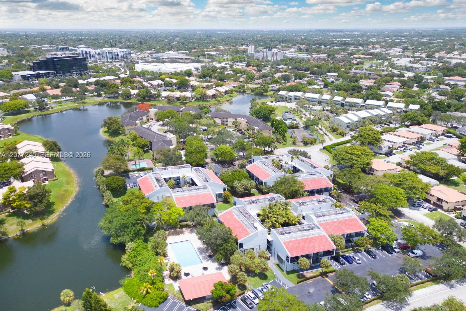 2940 Forest Hills Blvd # C3L, Coral Springs, FL 33065 — zdjęcie 2