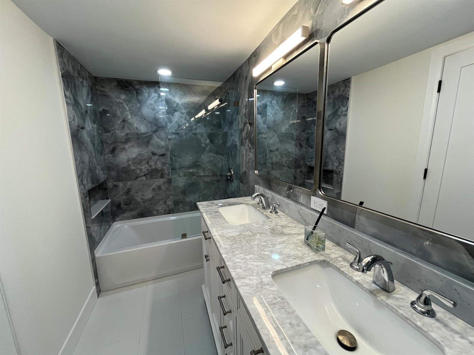 120 W 22ND Street, Riviera Beach, FL 33404 — zdjęcie 5