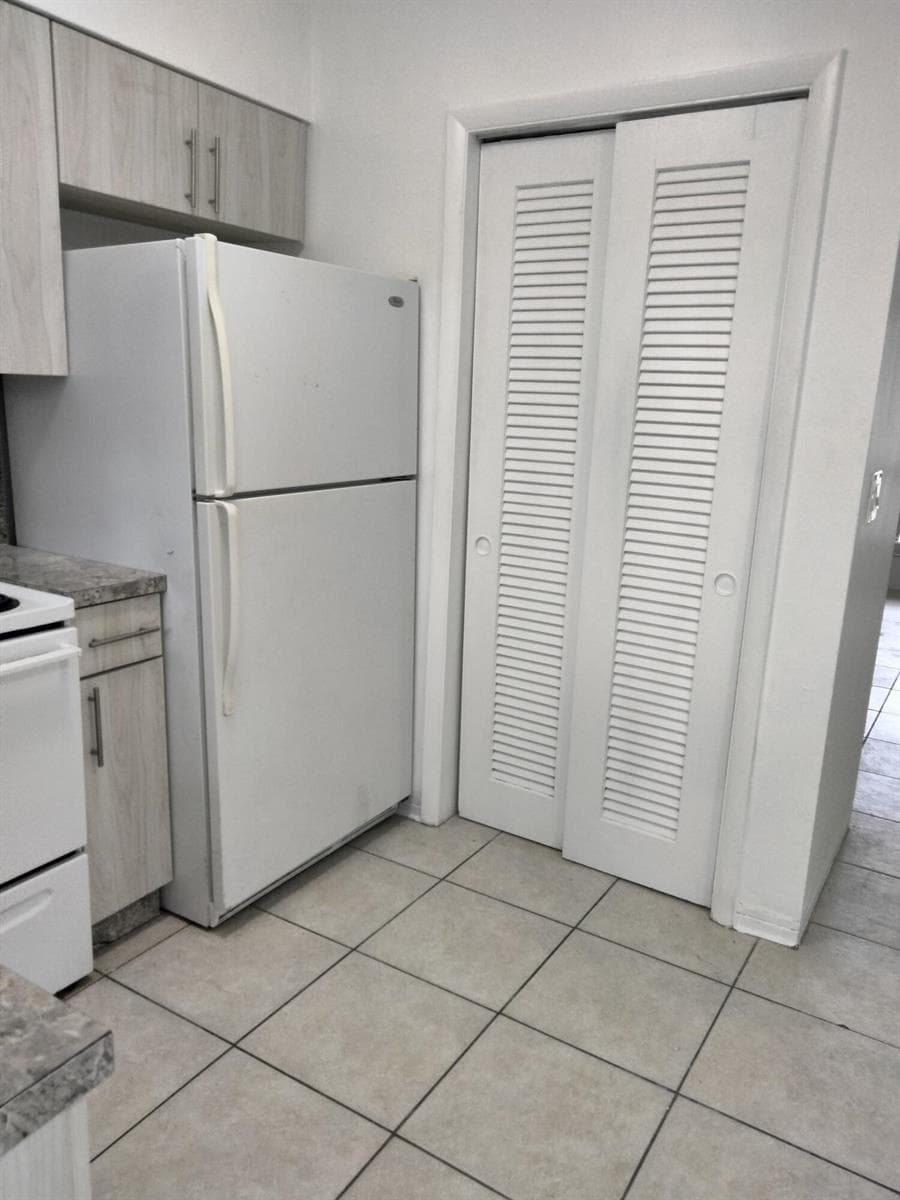 600 S Luna Court # 23, Hollywood, FL 33021 — zdjęcie 4