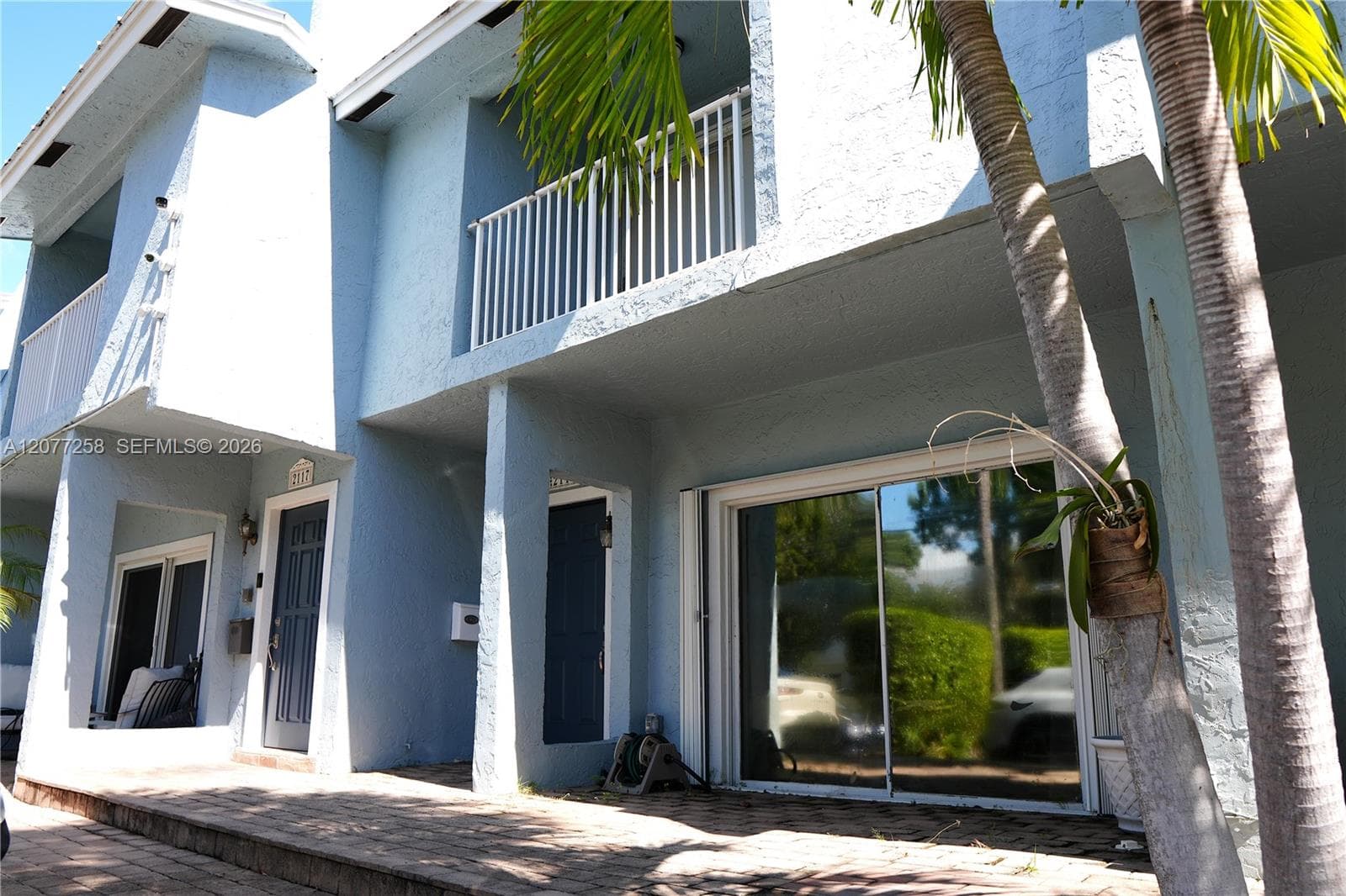 2119 NE 44th St, Lighthouse Point, FL 33064