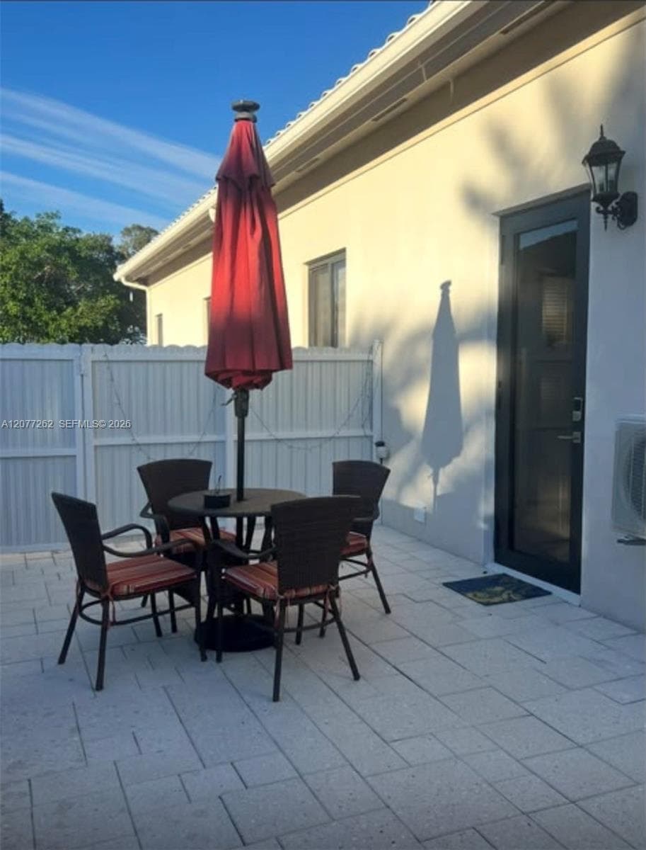 12241 SW 81st Ter # rear, Miami, FL 33183 — zdjęcie 3