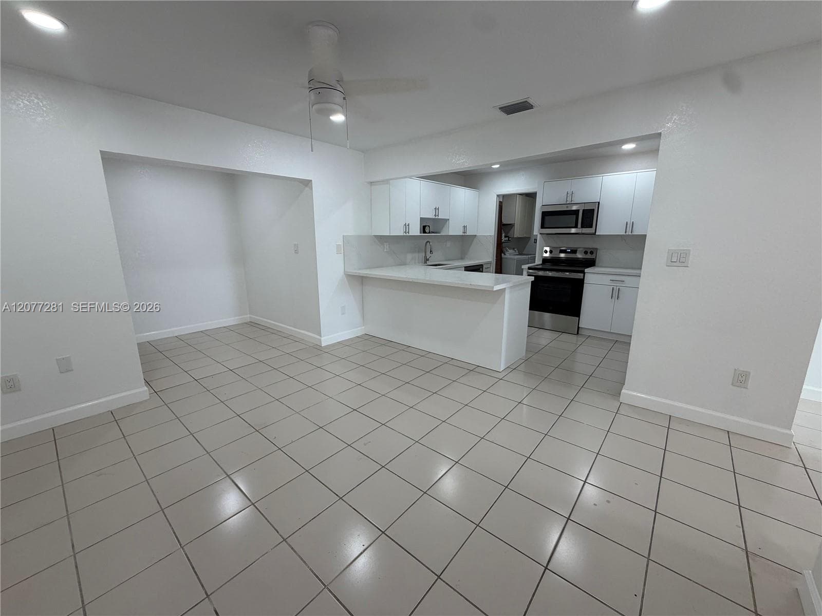 9986 SW 2nd St, Miami, FL 33174 — zdjęcie 4