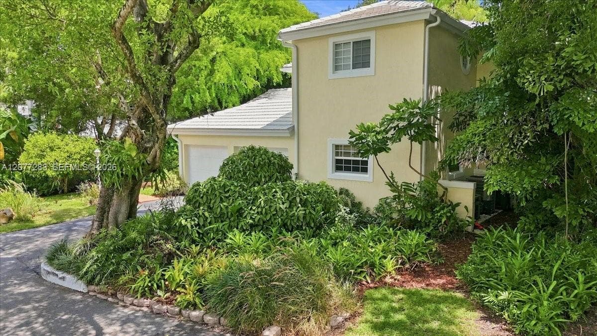 6473 Sunset Dr, South Miami, FL 33143 — zdjęcie 2