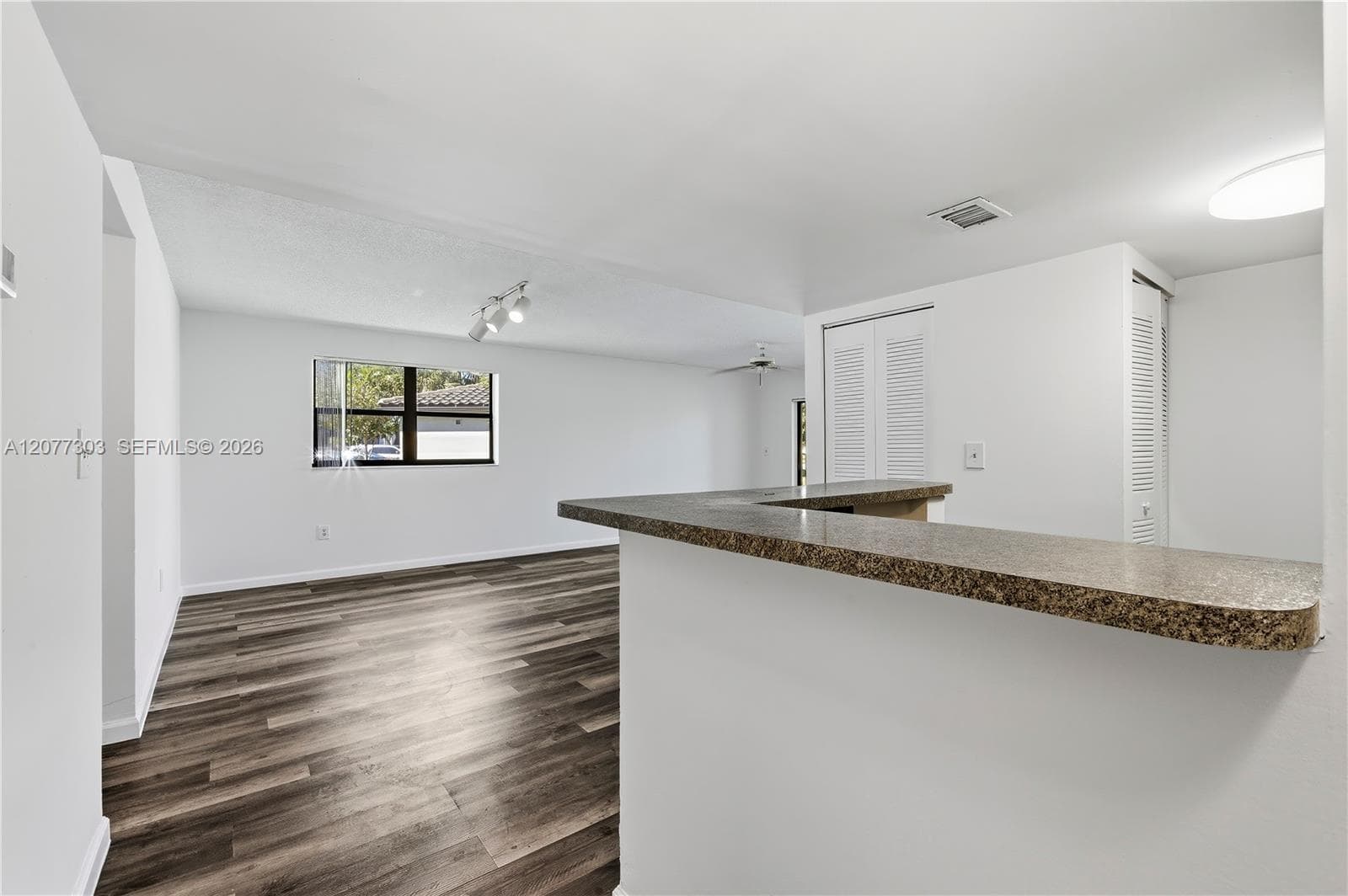 9877 Nob Hill Ct # 9877, Sunrise, FL 33351 — zdjęcie 4