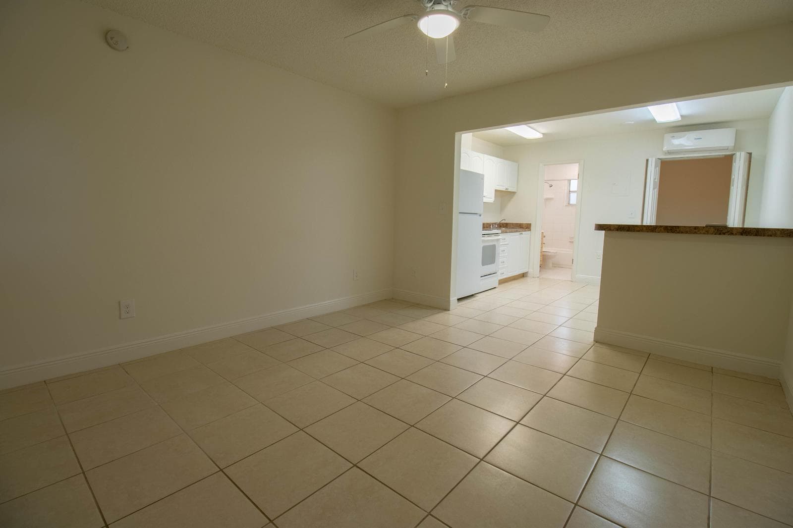 1507 ARGYLE Drive # #205, Fort Lauderdale, FL 33312