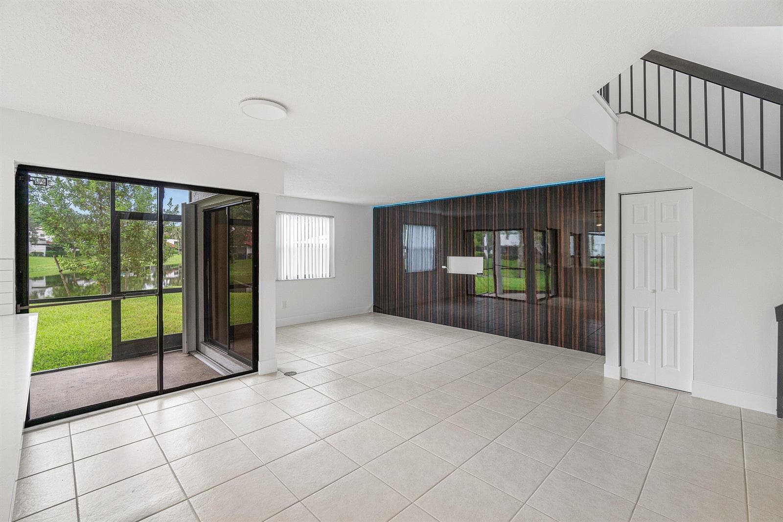 439 NW 36TH Avenue, Deerfield Beach, FL 33442 — zdjęcie 4