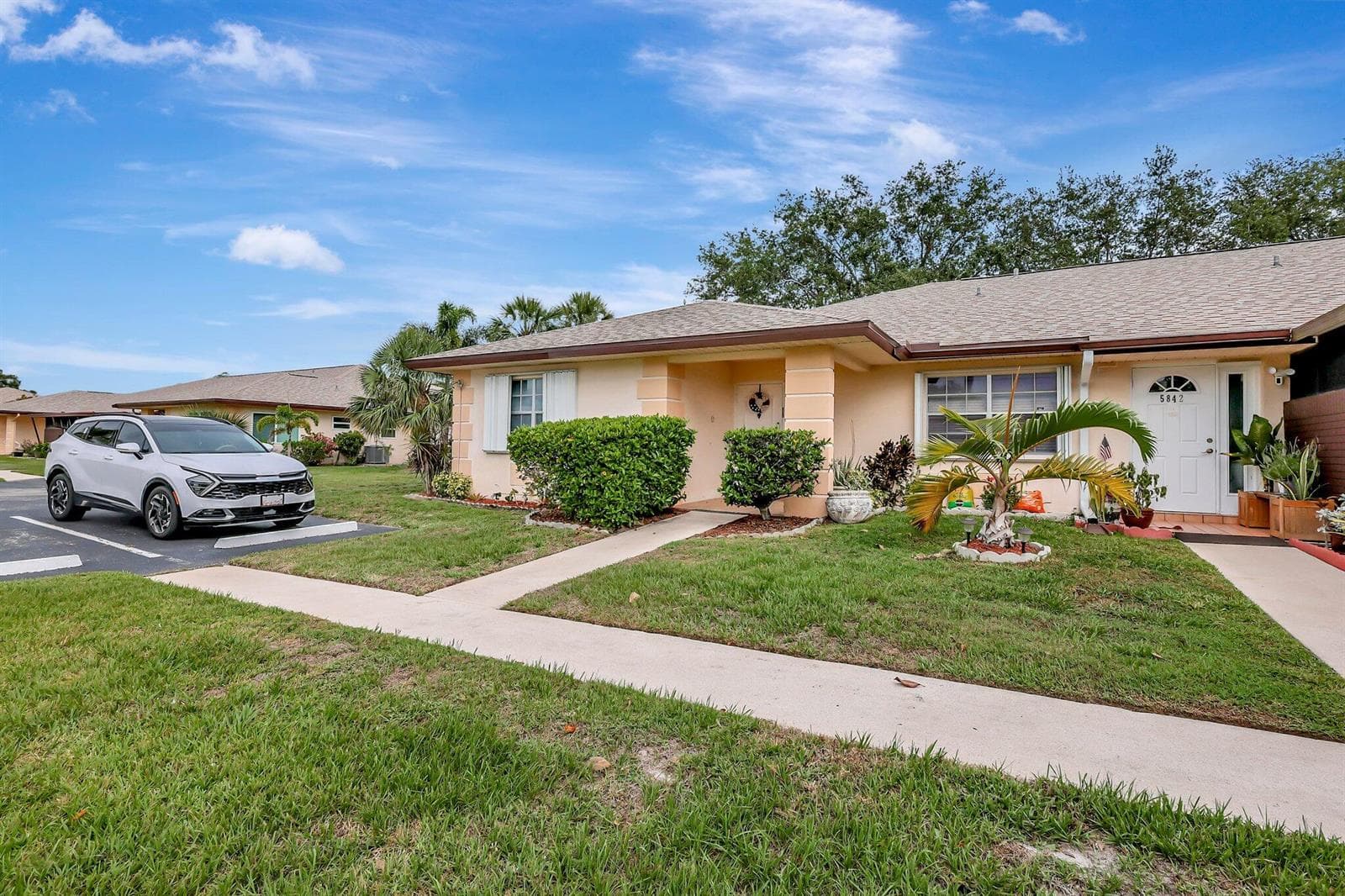 5840 SUMMERFIELD Court, Fort Pierce, FL 34982 — zdjęcie 2