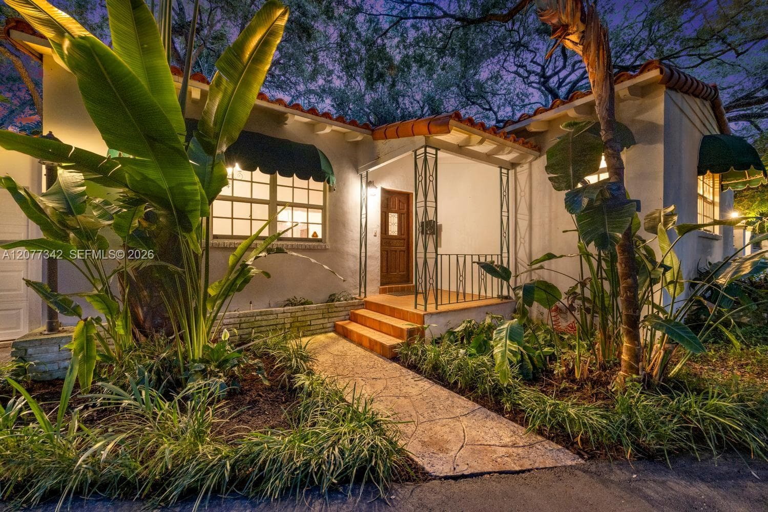 5111 Maggiore St, Coral Gables, FL 33146 — zdjęcie 2