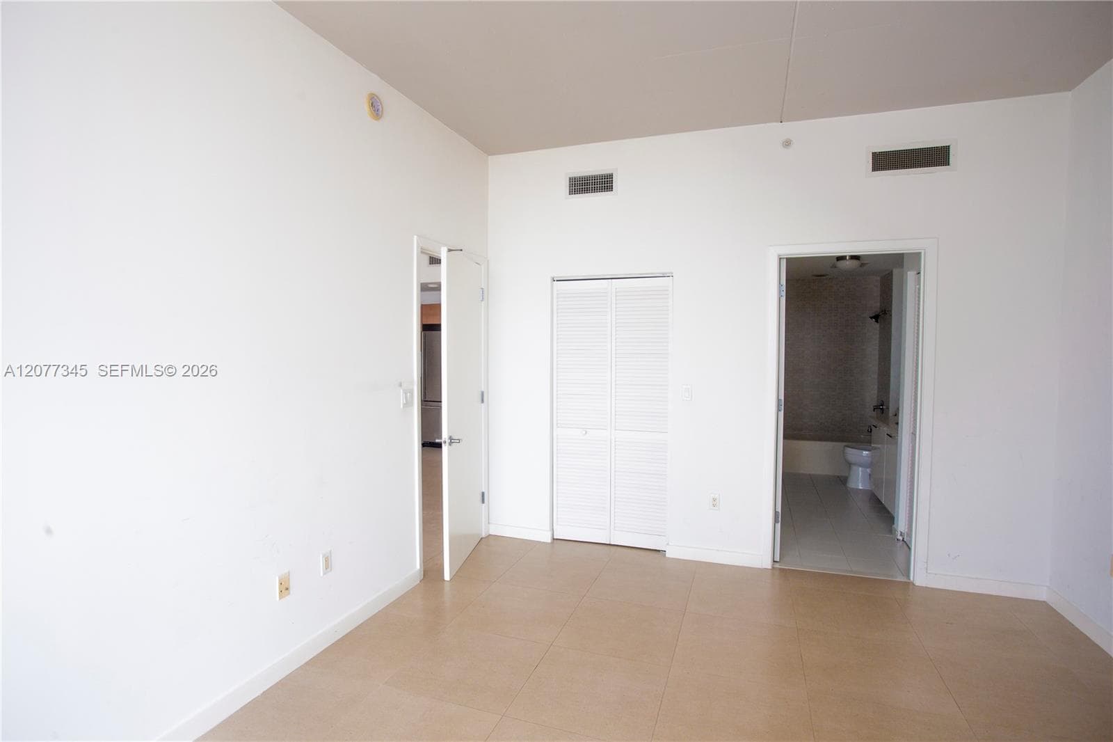 3470 E Coast Ave # H1213, Miami, FL 33137 — zdjęcie 2