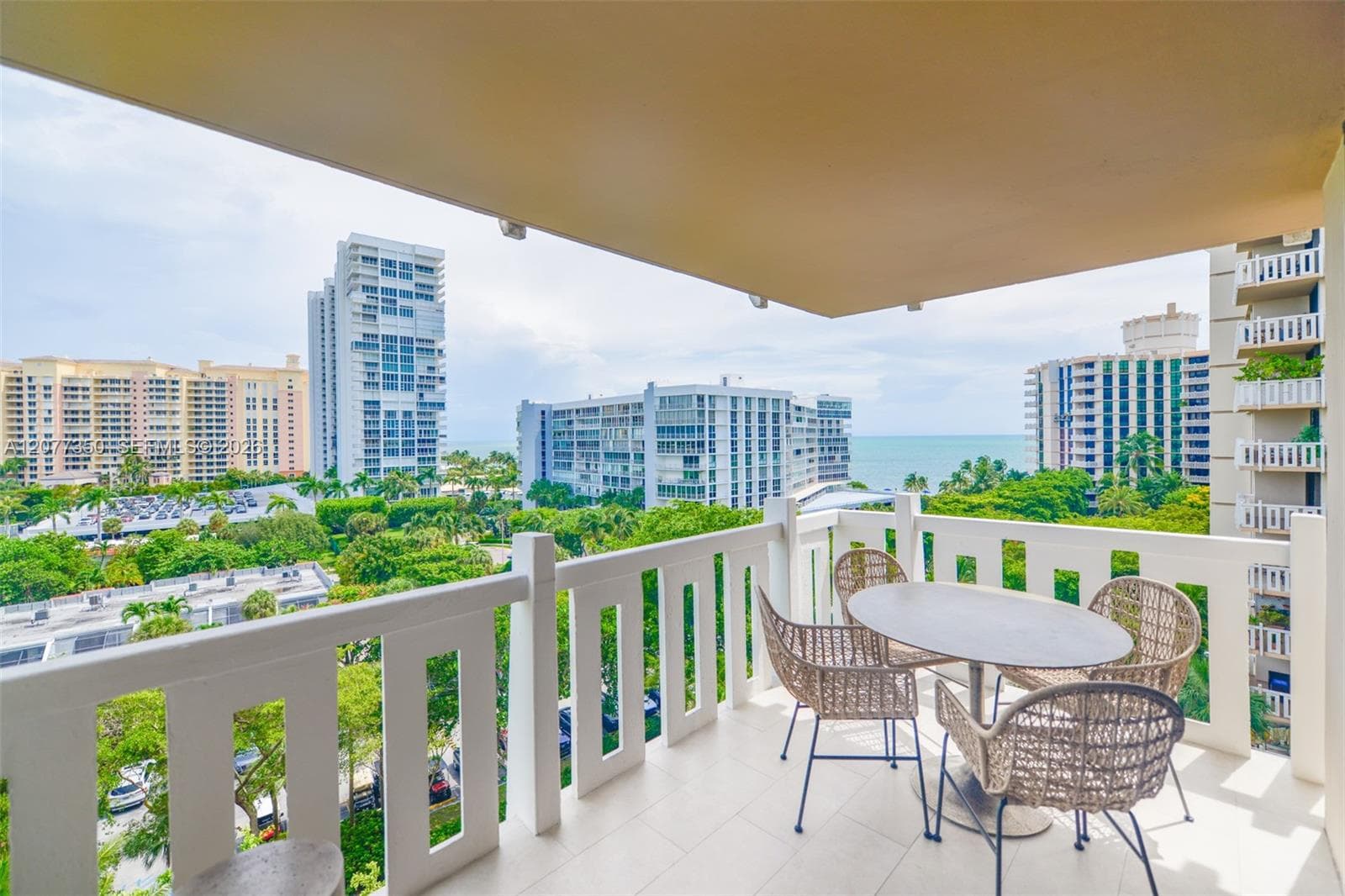 1121 Crandon Blvd # E702, Key Biscayne, FL 33149 — zdjęcie 4
