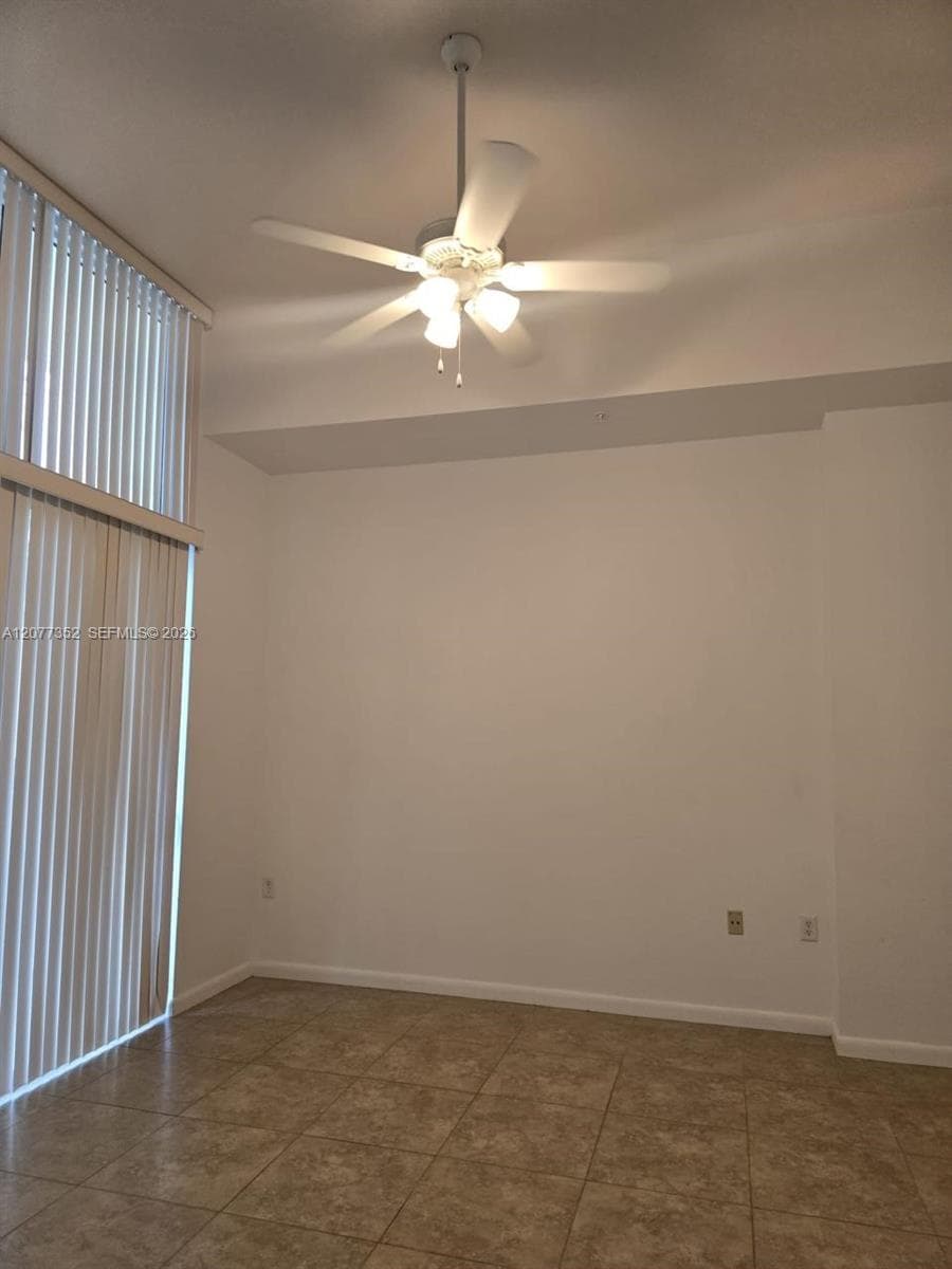 140 S Dixie Hwy # TH105, Hollywood, FL 33020 — zdjęcie 2