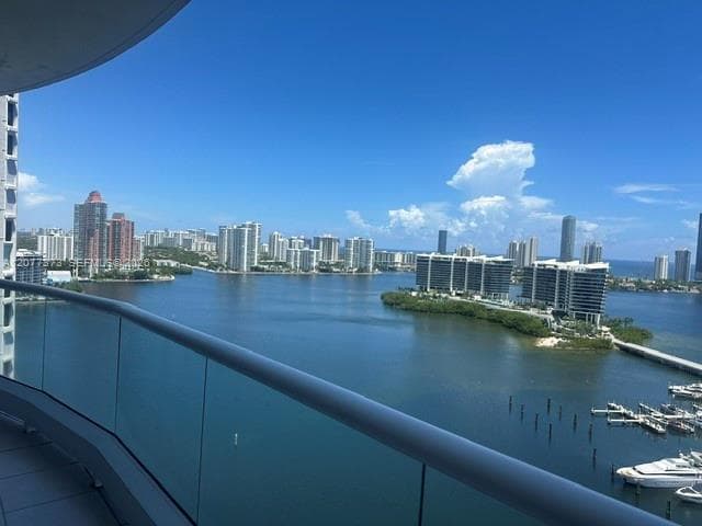 7000 Island Blvd # 2405, Aventura, FL 33160 — zdjęcie 4