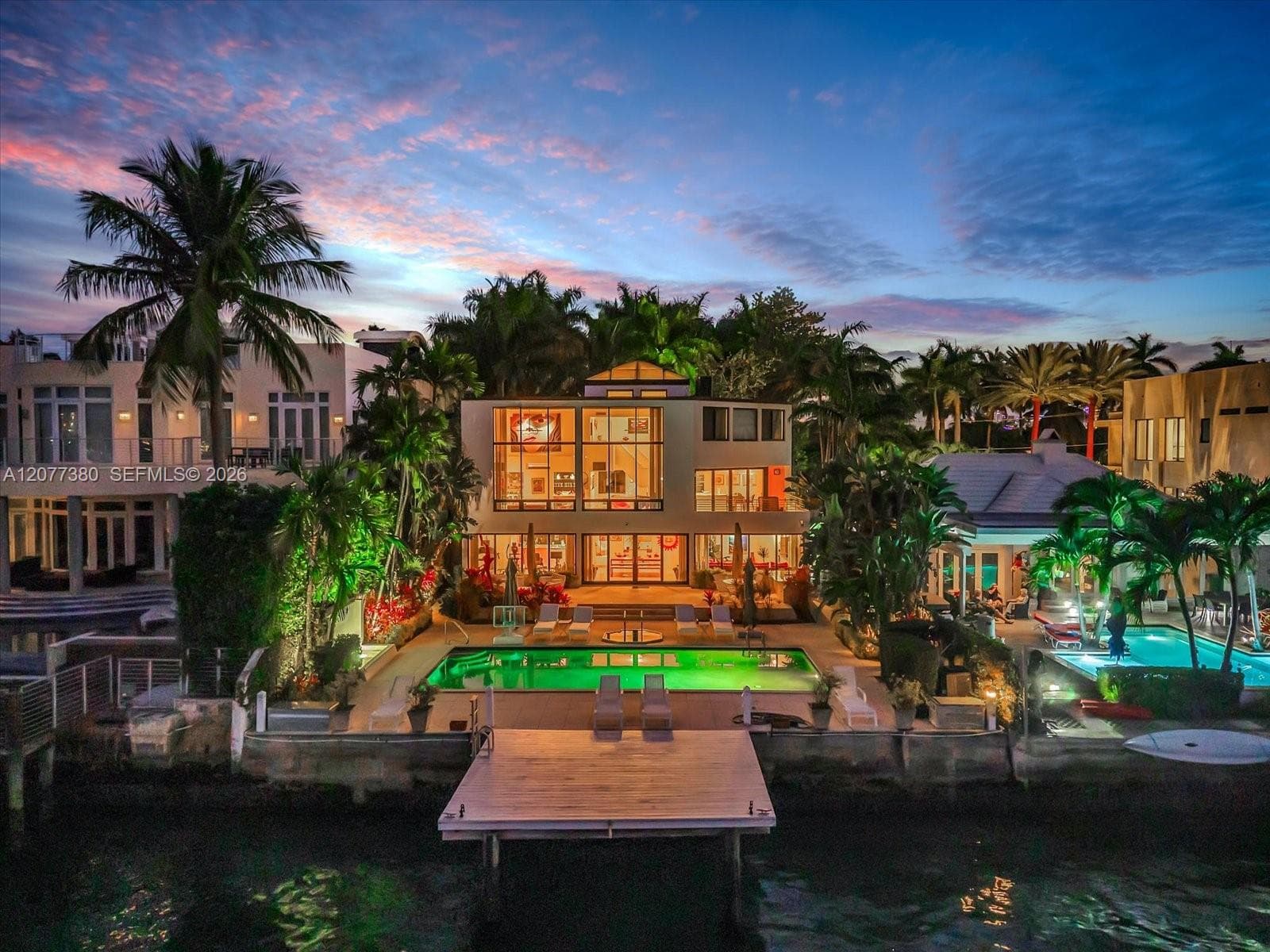 279 N Hibiscus Dr, Miami Beach, FL 33139 — zdjęcie 2