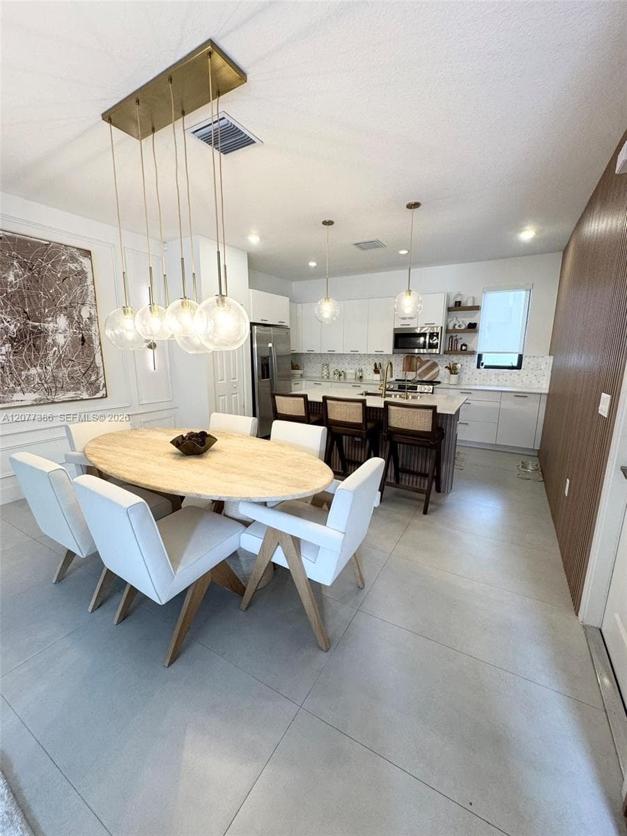 4867 NW 84th Ave, Doral, FL 33166 — zdjęcie 4