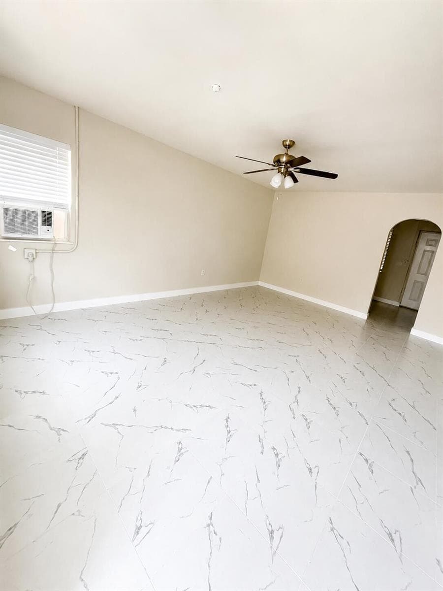 514 N 6TH Street, Fort Pierce, FL 34950 — zdjęcie 2