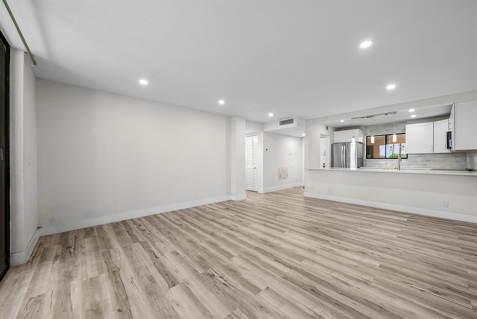 5190 LAS VERDES Circle # 105, Delray Beach, FL 33484 — zdjęcie 4