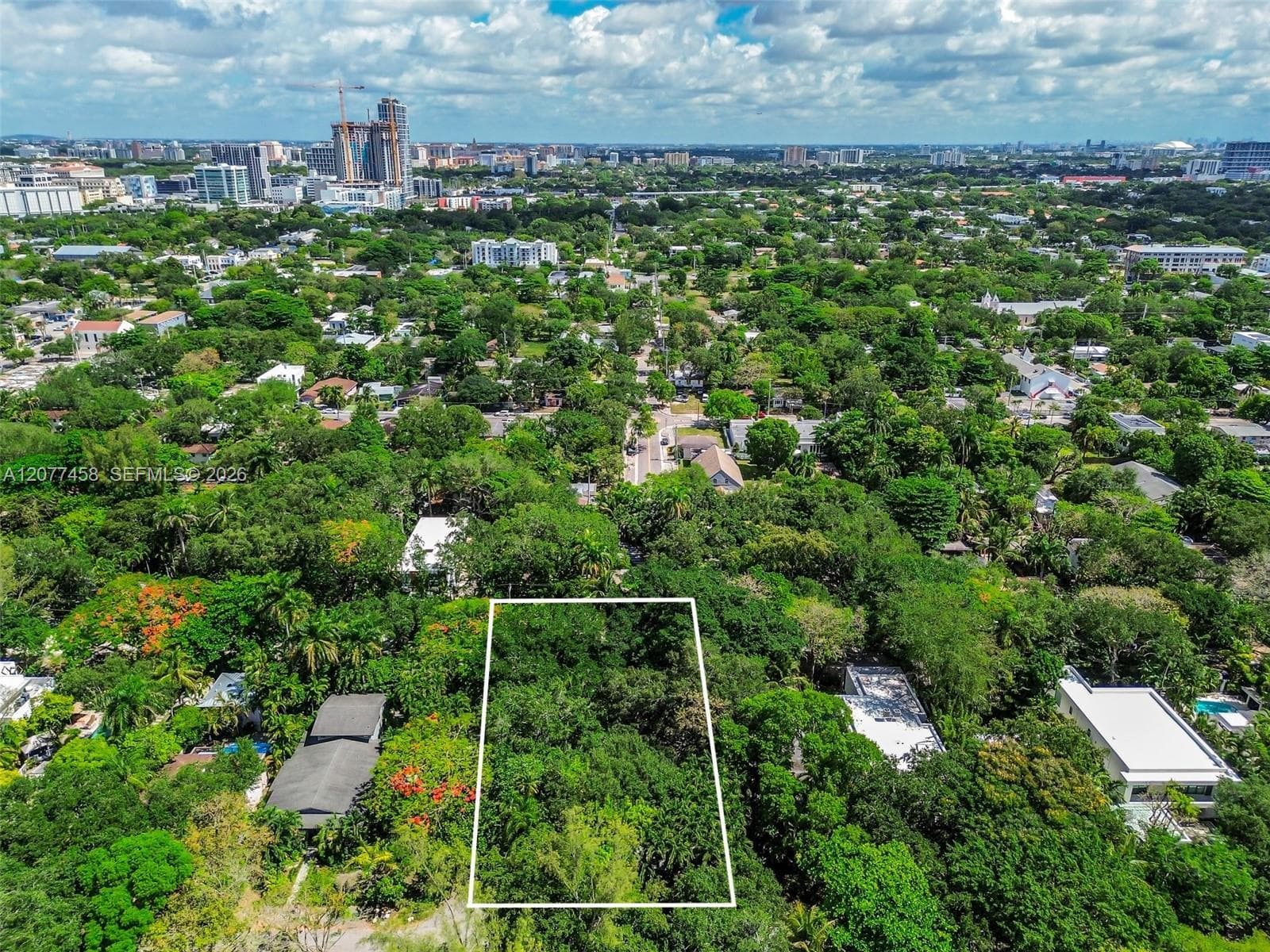 3595 Avocado Ave, Miami, FL 33133 — zdjęcie 2