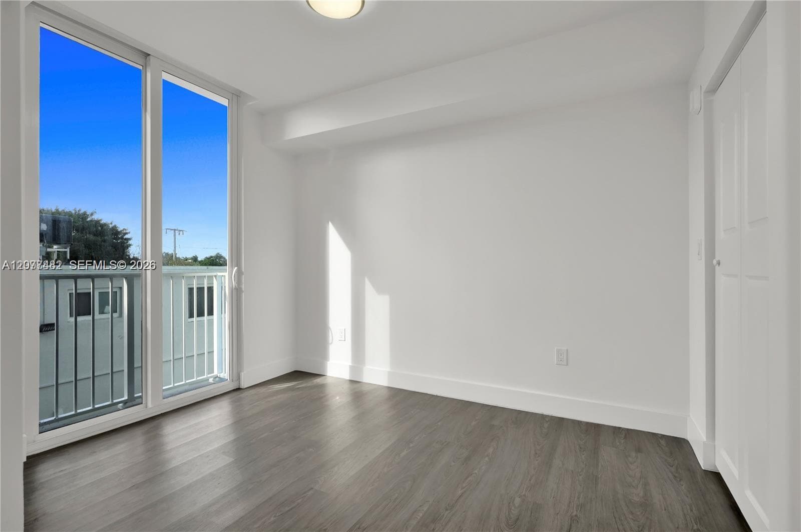 1620 NW 18th St # 305, Miami, FL 33125 — zdjęcie 5