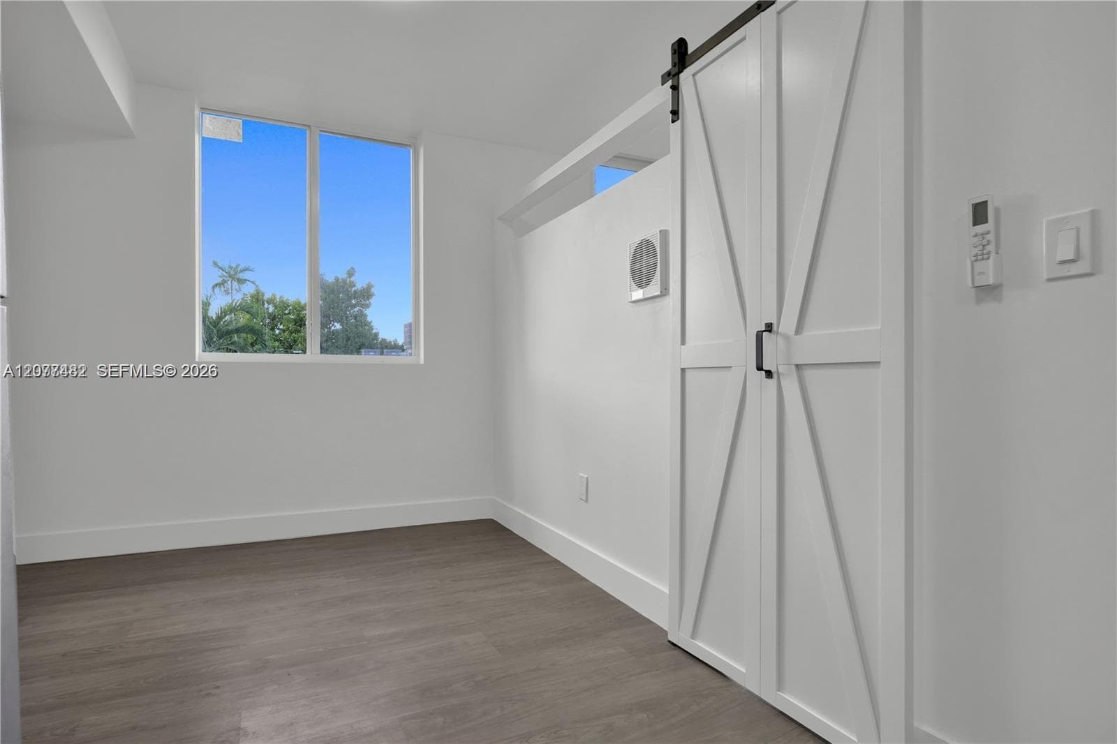 1620 NW 18th St # 305, Miami, FL 33125 — zdjęcie 4