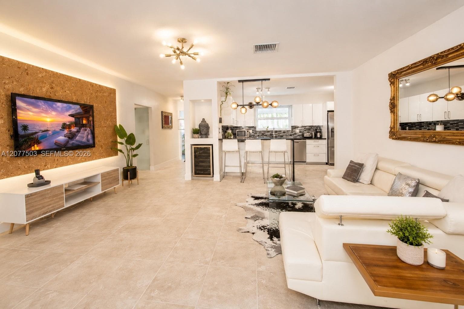 909 N 13th Ct, Hollywood, FL 33019 — zdjęcie 3
