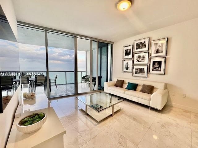 17121 Collins Ave # 1007, Sunny Isles Beach, FL 33160 — zdjęcie 4