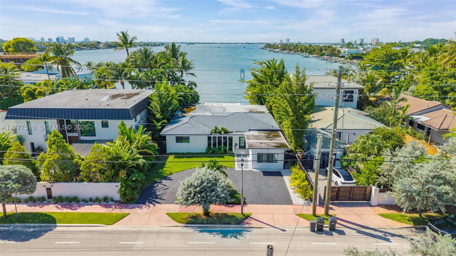 8220 Hawthorne Ave, Miami Beach, FL 33141 — zdjęcie 4