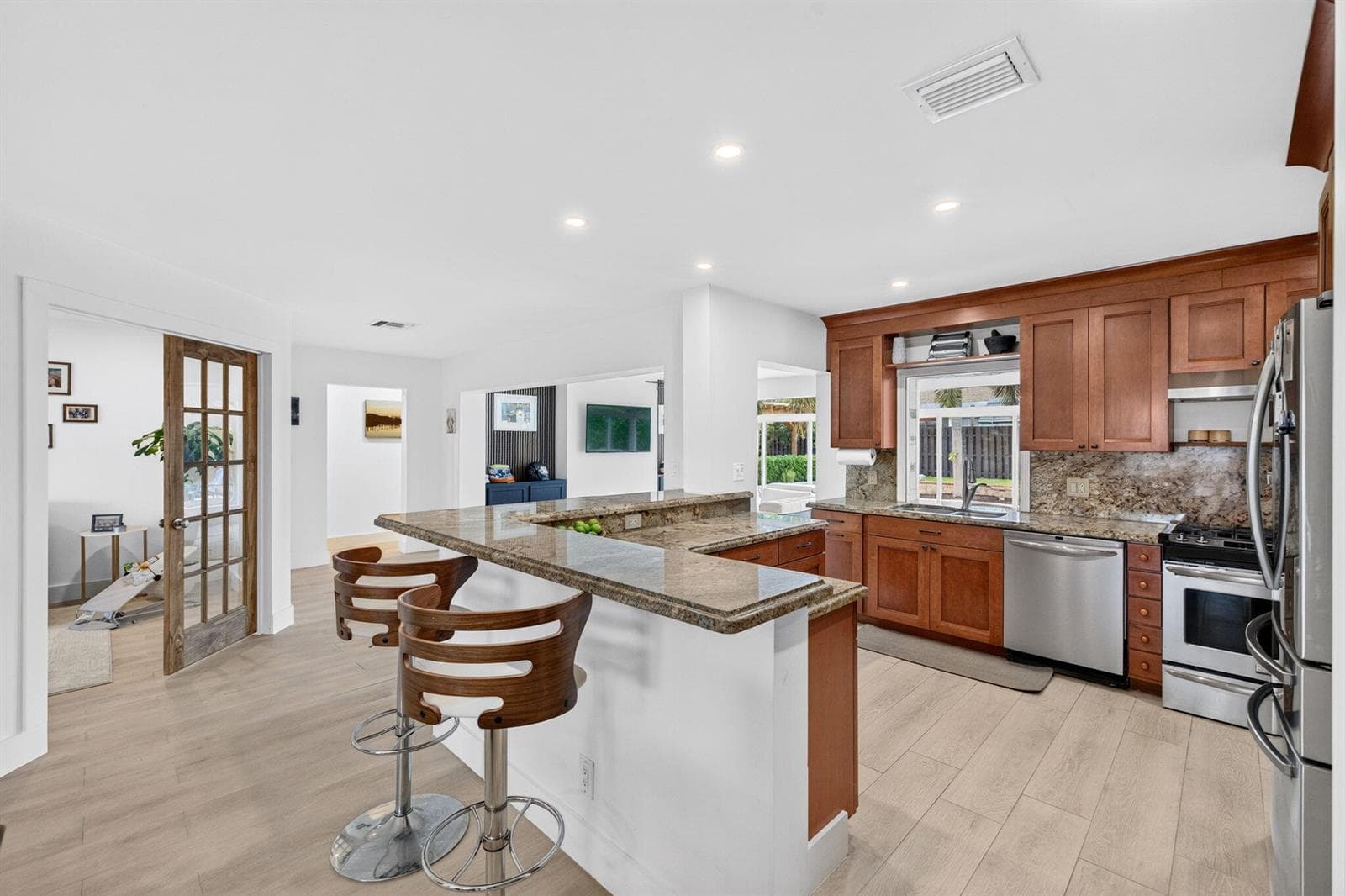 520 SE 14TH Street, Pompano Beach, FL 33060 — zdjęcie 3