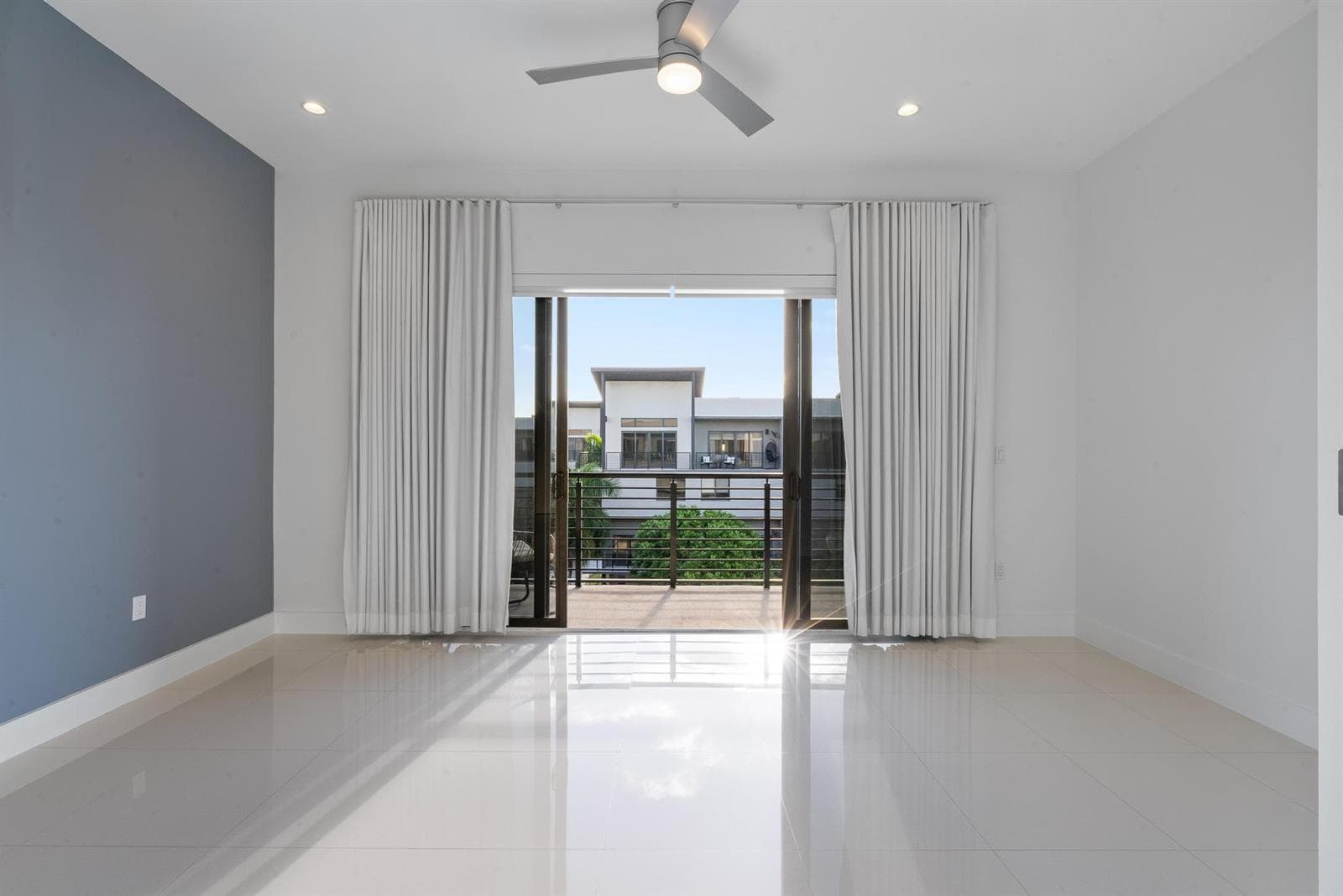 180 SE 4TH Terrace, Pompano Beach, FL 33060 — zdjęcie 3