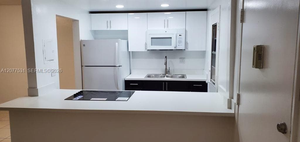 12590 NE 16th Ave # 206, North Miami, FL 33161 — zdjęcie 2