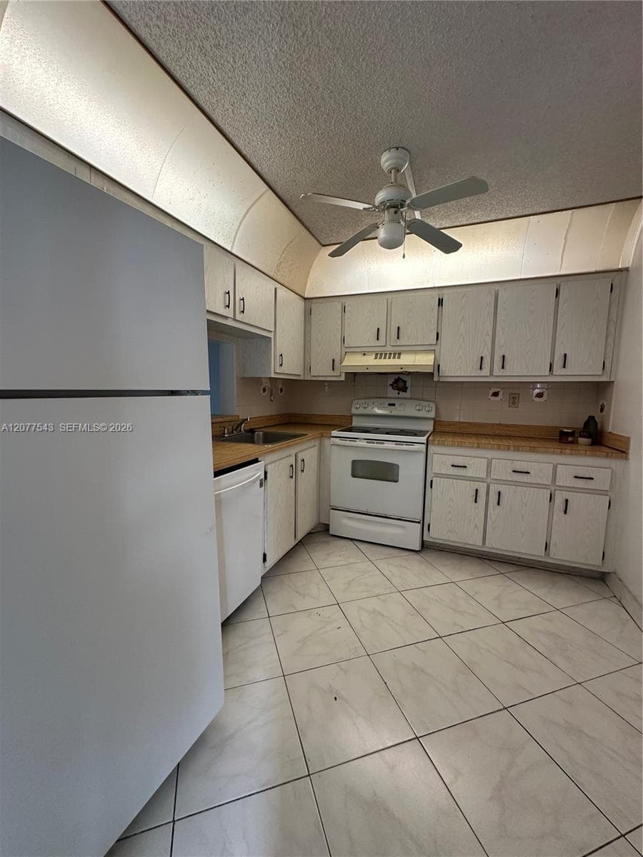 1830 SW 81st Ave # 4310, North Lauderdale, FL 33068 — zdjęcie 2