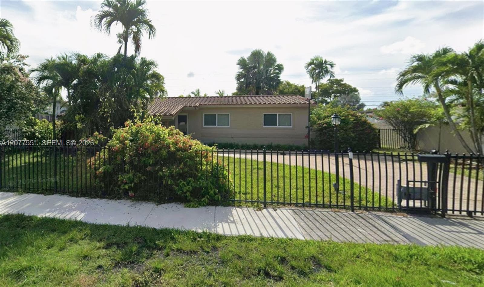 1435 SW 78th Ct, Miami, FL 33144