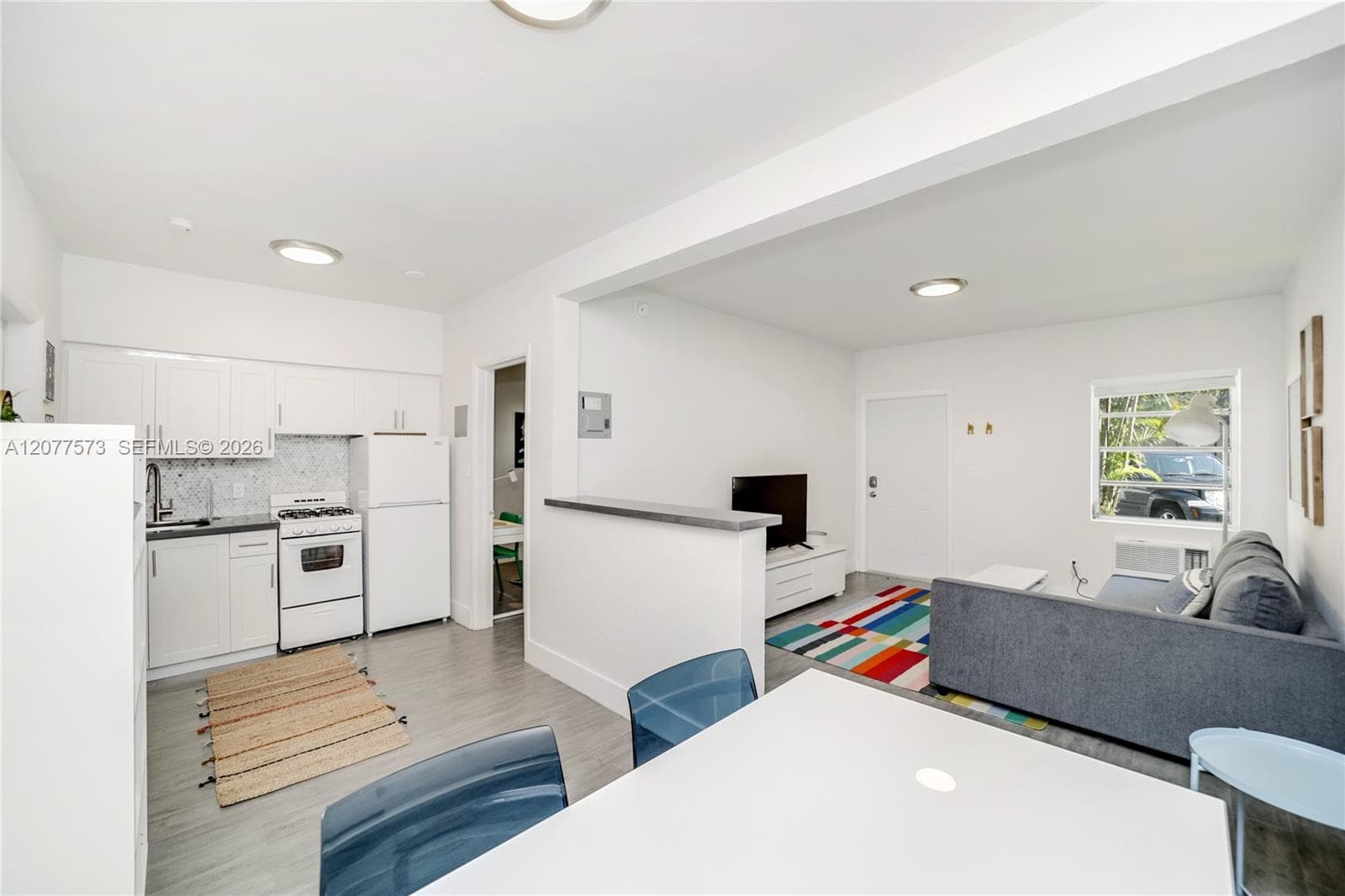 770 NE 123rd St # 24, North Miami, FL 33161 — zdjęcie 3