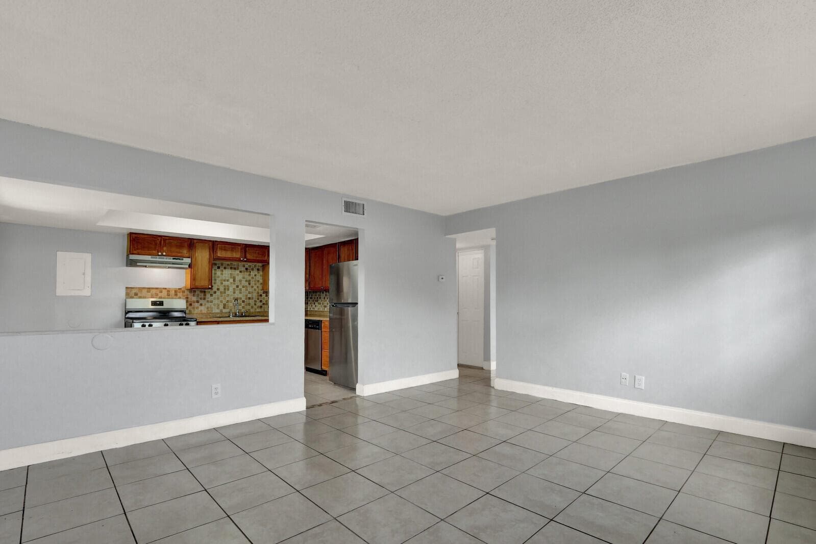 3204 Louisiana Avenue # D, Fort Pierce, FL 34947 — zdjęcie 4