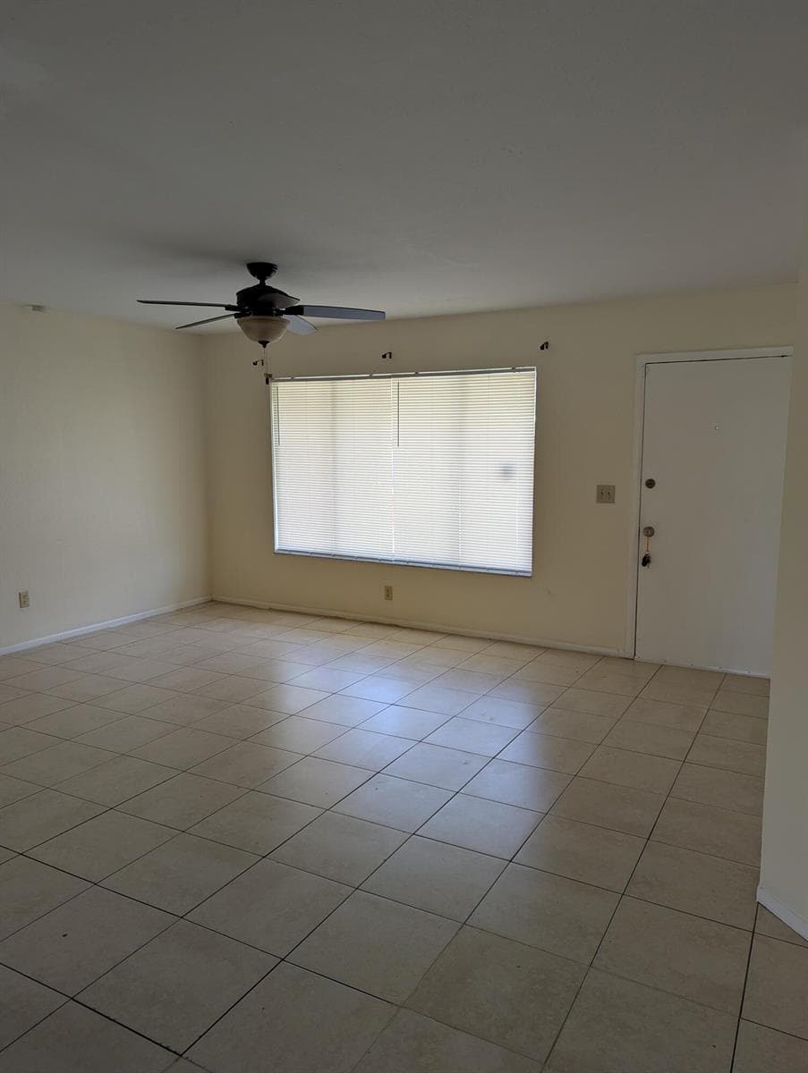 2222 SE Holland Street, Port St. Lucie, FL 34952 — zdjęcie 4